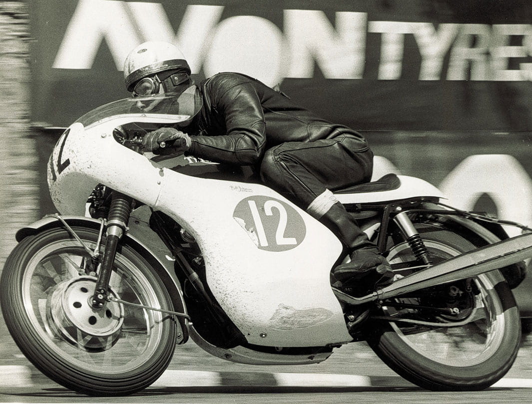 トライアンフ 1969 マン島TT優勝記念ポスター スラクストン 